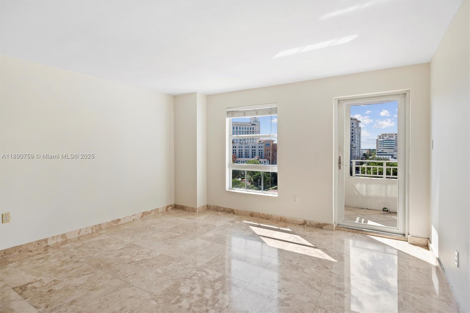 2351 Douglas Rd #906 Miami, FL 33145