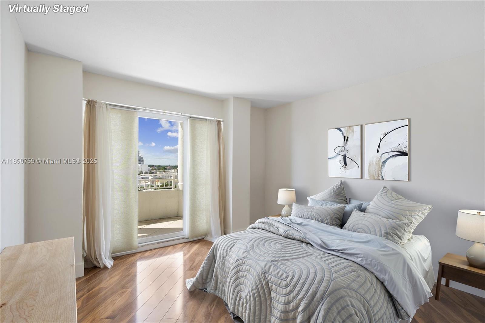 2351 Douglas Rd #906 Miami, FL 33145