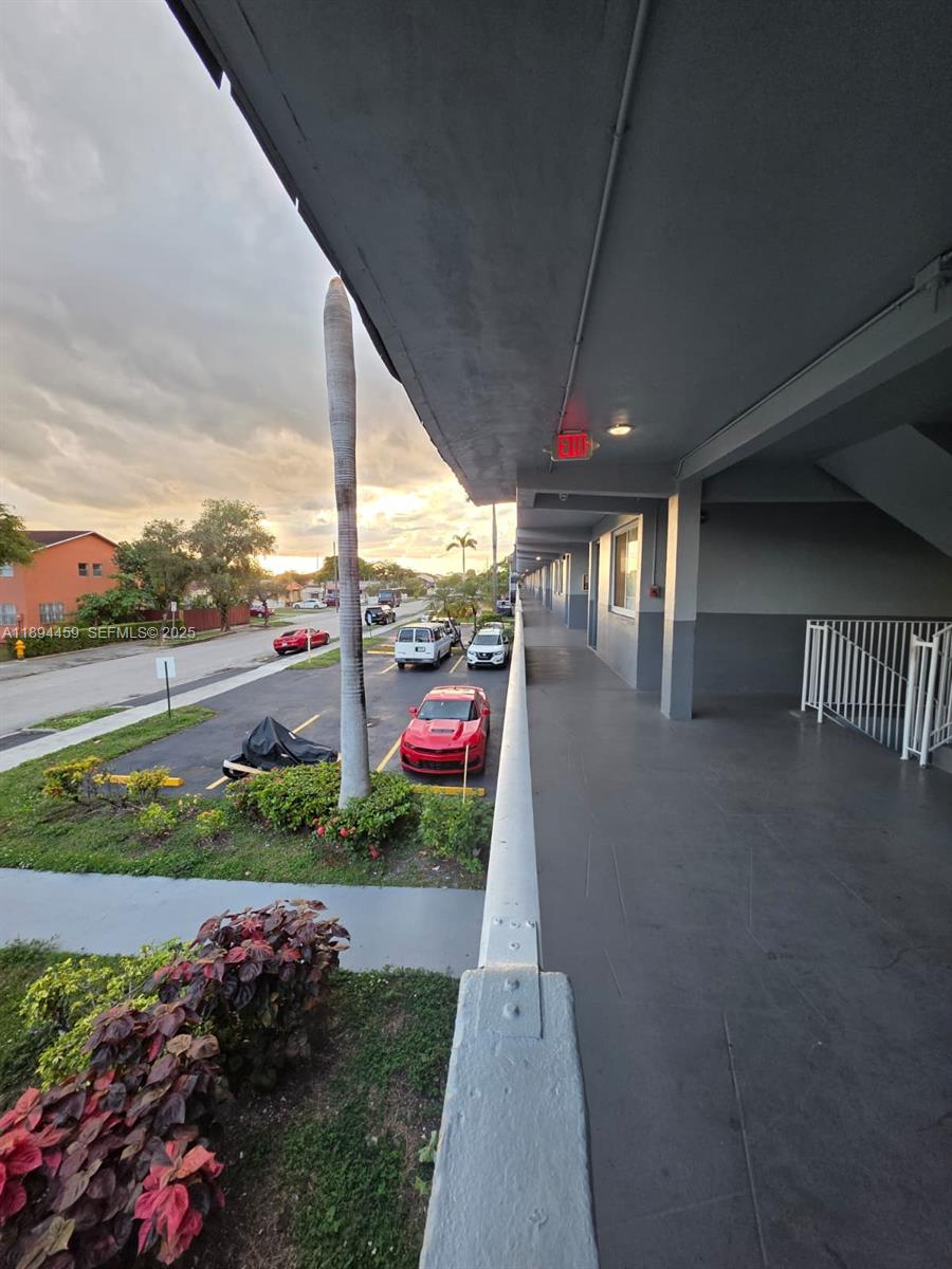 11005 SW 1st St #207 Sweetwater, FL 33174