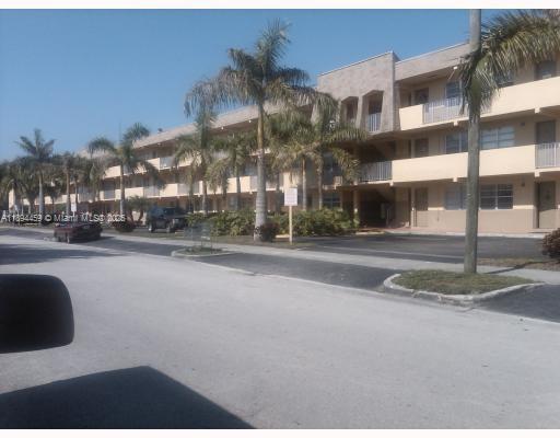 11005 SW 1st St #207 Sweetwater, FL 33174