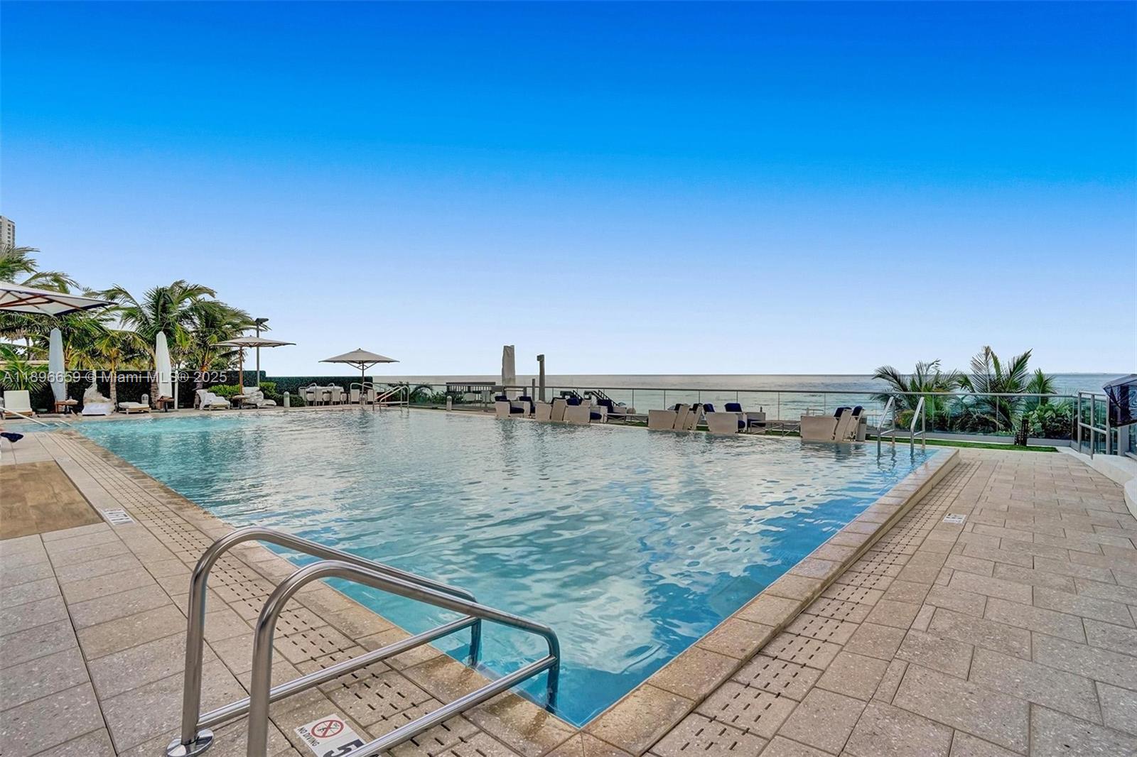 image Chateau Beach29