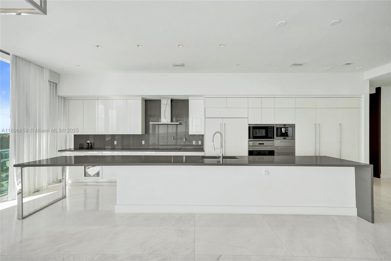 image Chateau Beach7