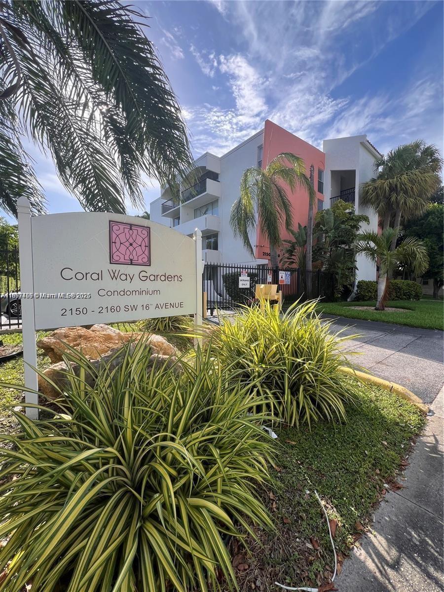 2150 SW 16th Ave #406