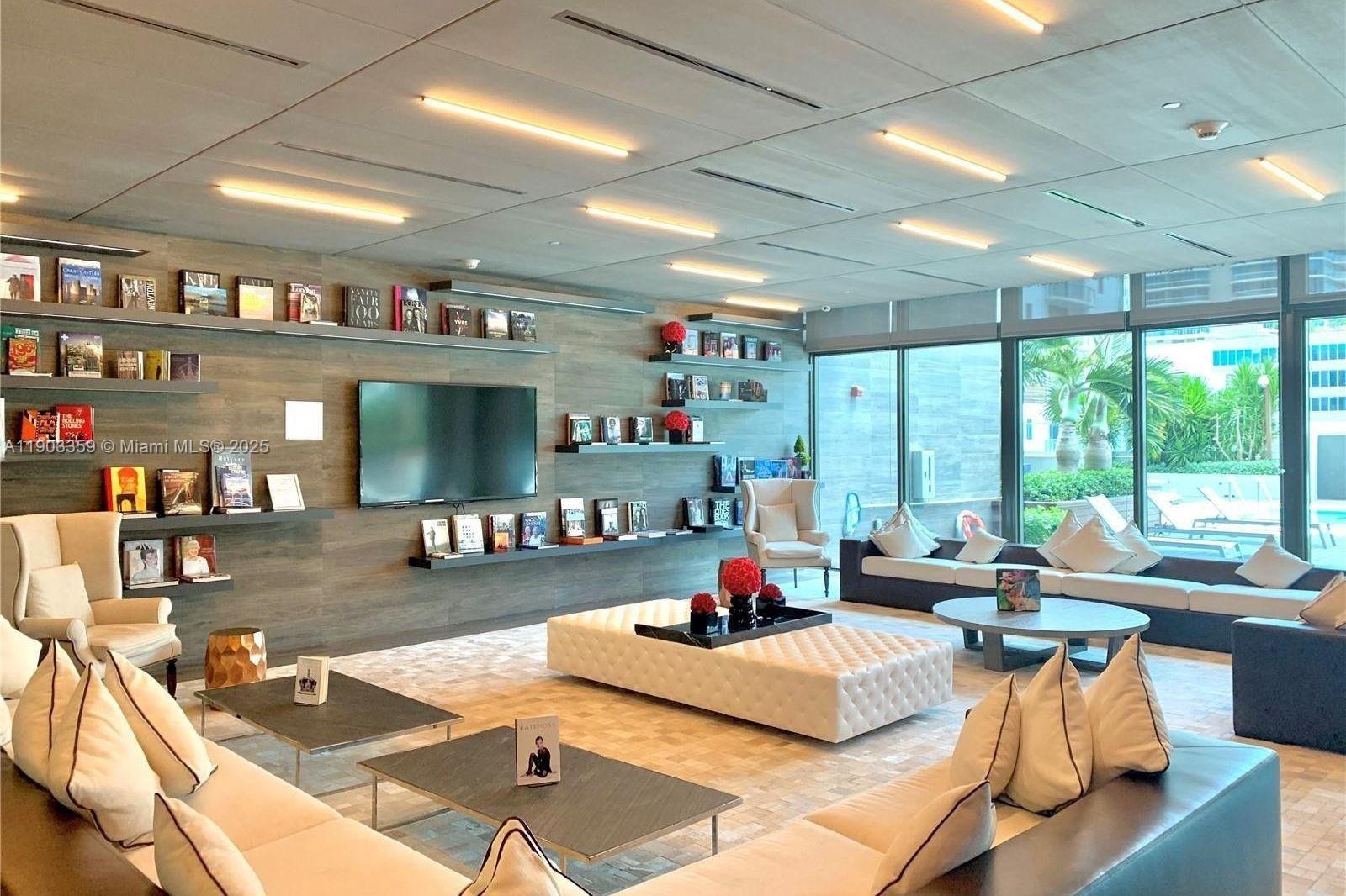 1080 Brickell Ave #2007