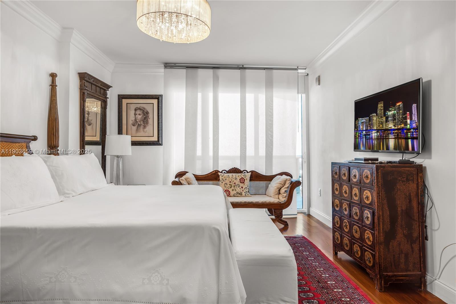 400 Alton Rd #2409 Miami Beach, FL 33139