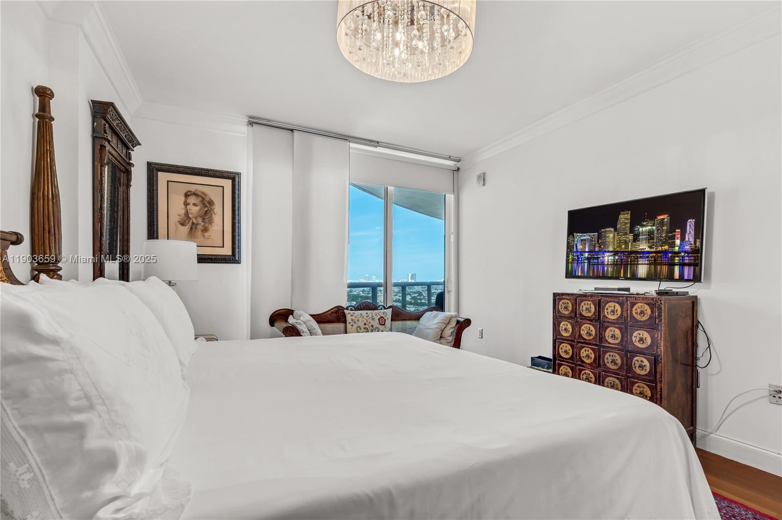 400 Alton Rd #2409 Miami Beach, FL 33139