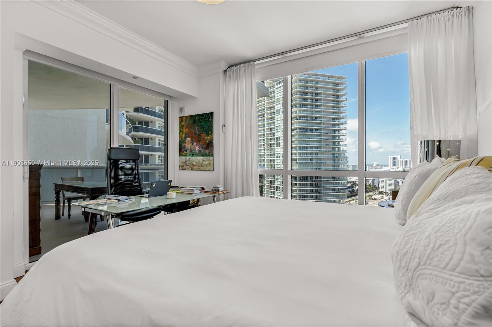 400 Alton Rd #2409 Miami Beach, FL 33139