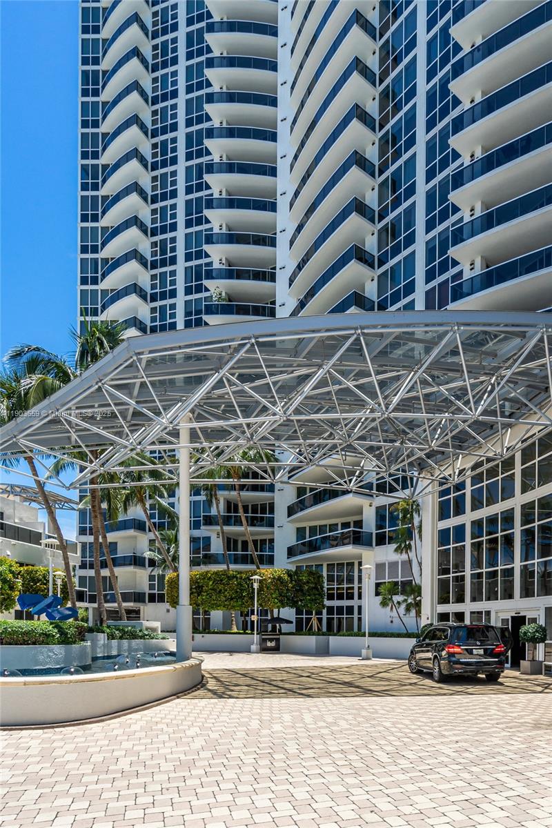 400 Alton Rd #2409 Miami Beach, FL 33139