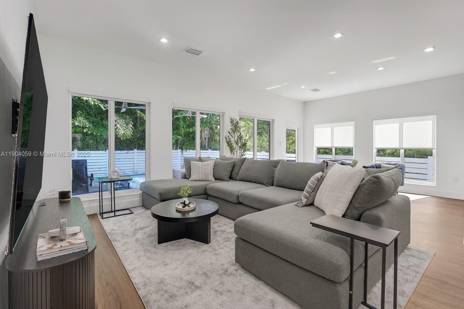 8851 Froude Ave Surfside, FL 33154