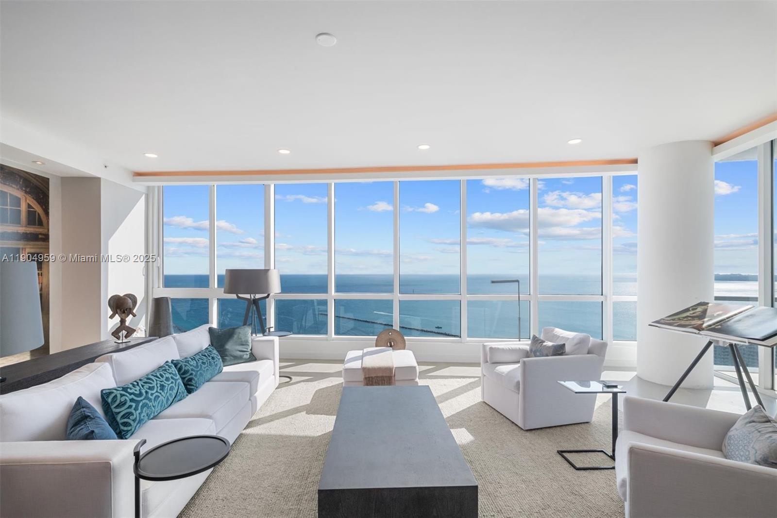 100 S Pointe Dr #3203 Miami Beach, FL 33139