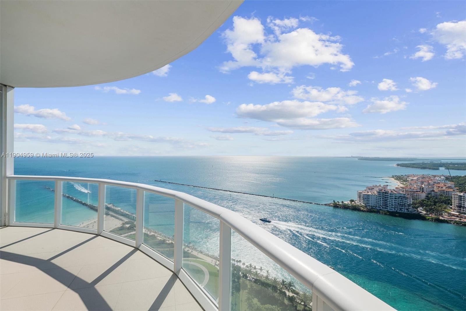 100 S Pointe Dr #3203 Miami Beach, FL 33139