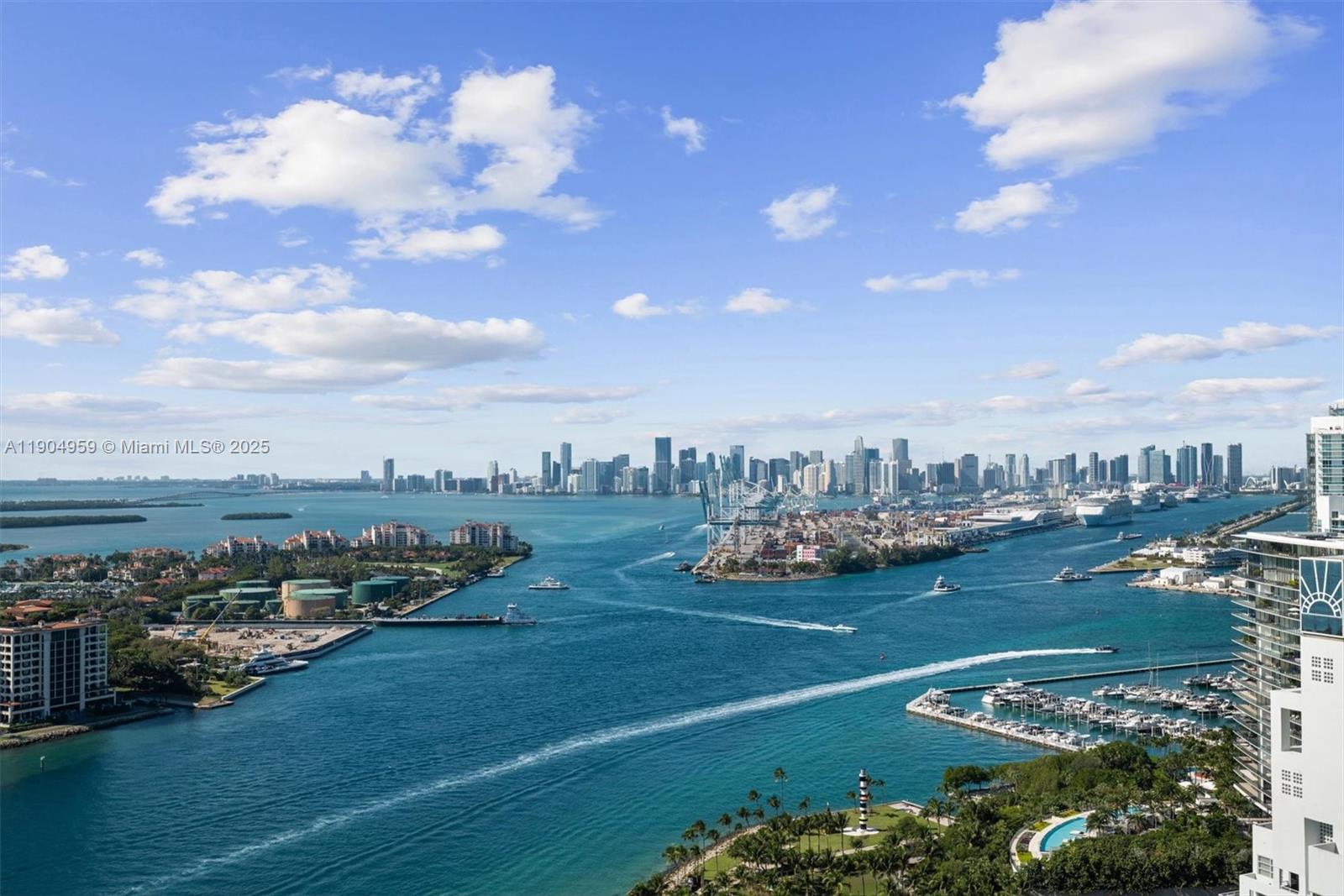 100 S Pointe Dr #3203 Miami Beach, FL 33139