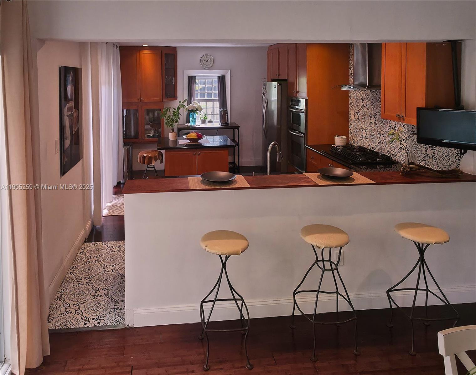 1368 Normandy Dr Miami Beach, FL 33141