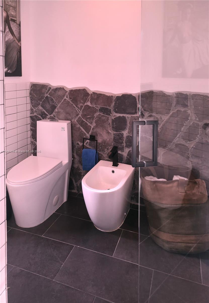 1368 Normandy Dr Miami Beach, FL 33141