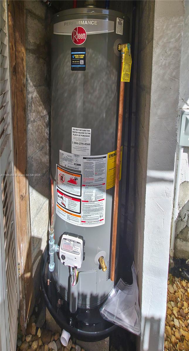 1368 Normandy Dr Miami Beach, FL 33141