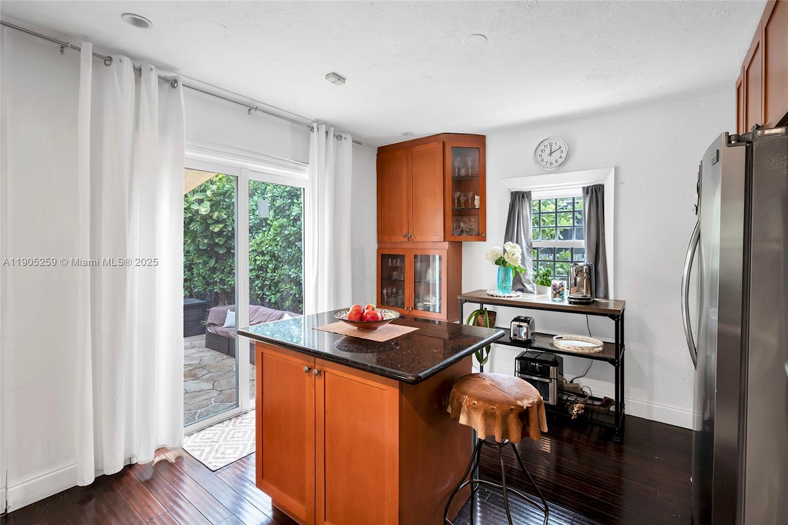 1368 Normandy Dr Miami Beach, FL 33141