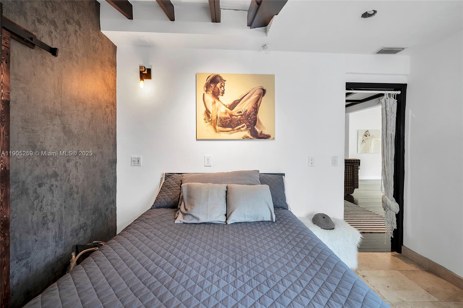 1368 Normandy Dr Miami Beach, FL 33141