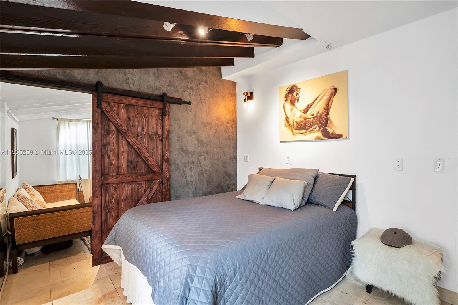 1368 Normandy Dr Miami Beach, FL 33141