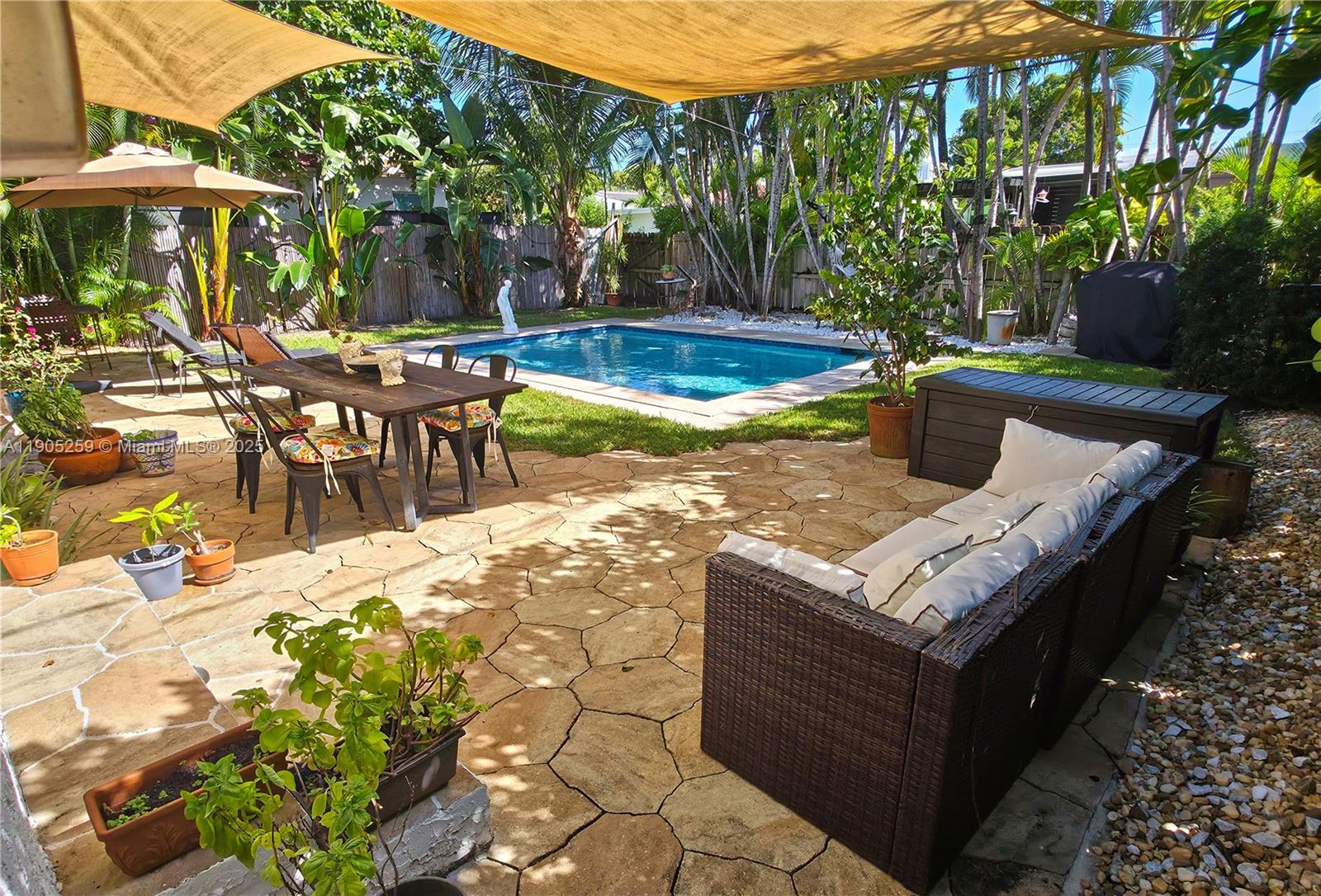 1368 Normandy Dr Miami Beach, FL 33141