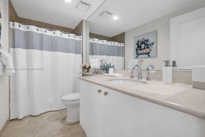 image Ocean Tower Two22