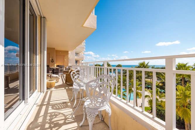 image Ocean Tower Two30