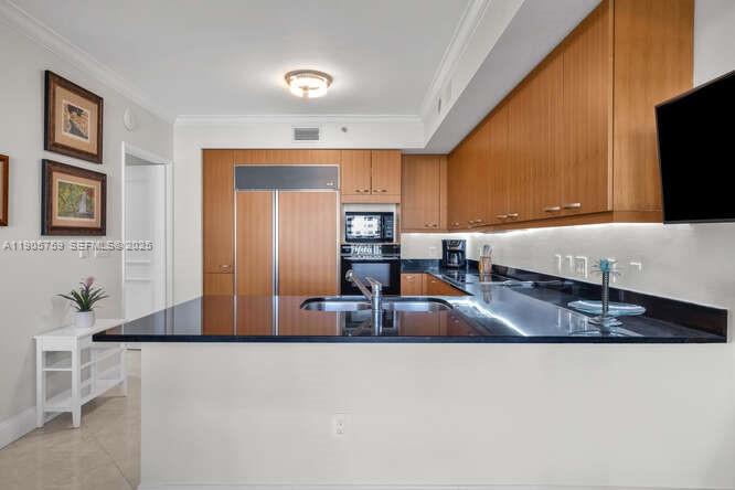 image Ocean Tower Two5