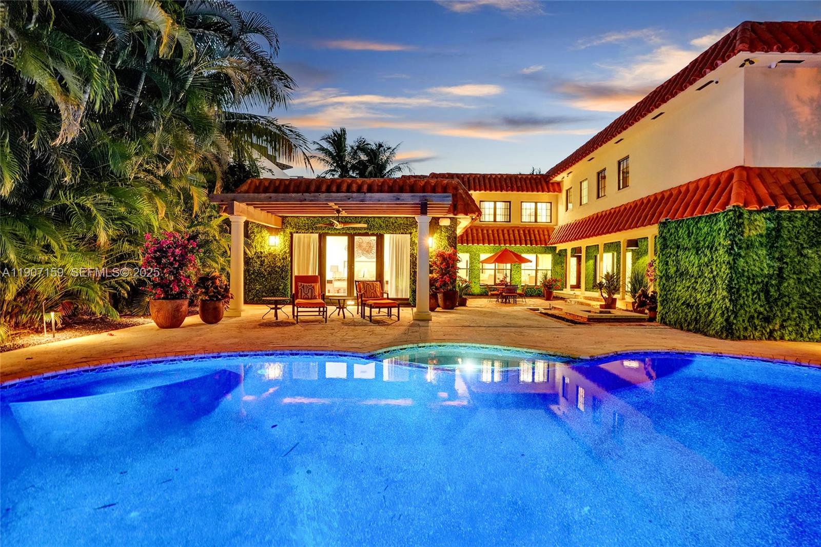 2035 NE 31st Ave Fort Lauderdale, FL 33305