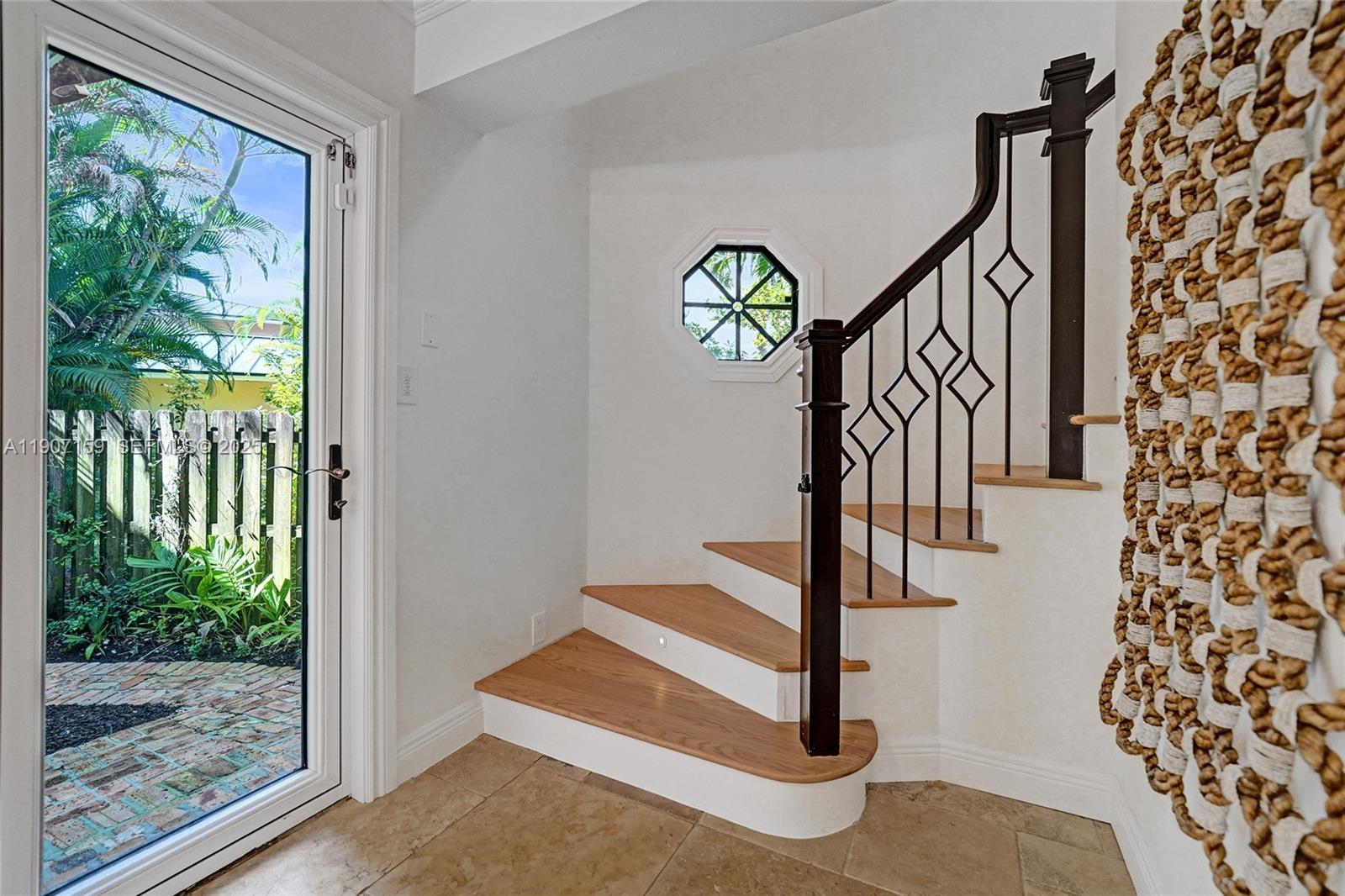 2035 NE 31st Ave Fort Lauderdale, FL 33305