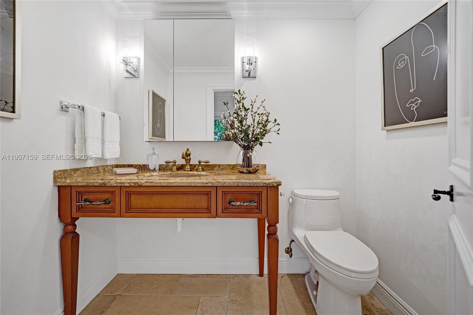 2035 NE 31st Ave Fort Lauderdale, FL 33305