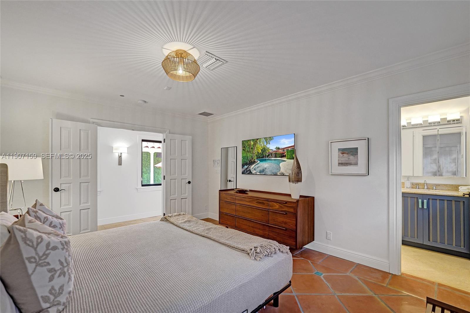 2035 NE 31st Ave Fort Lauderdale, FL 33305