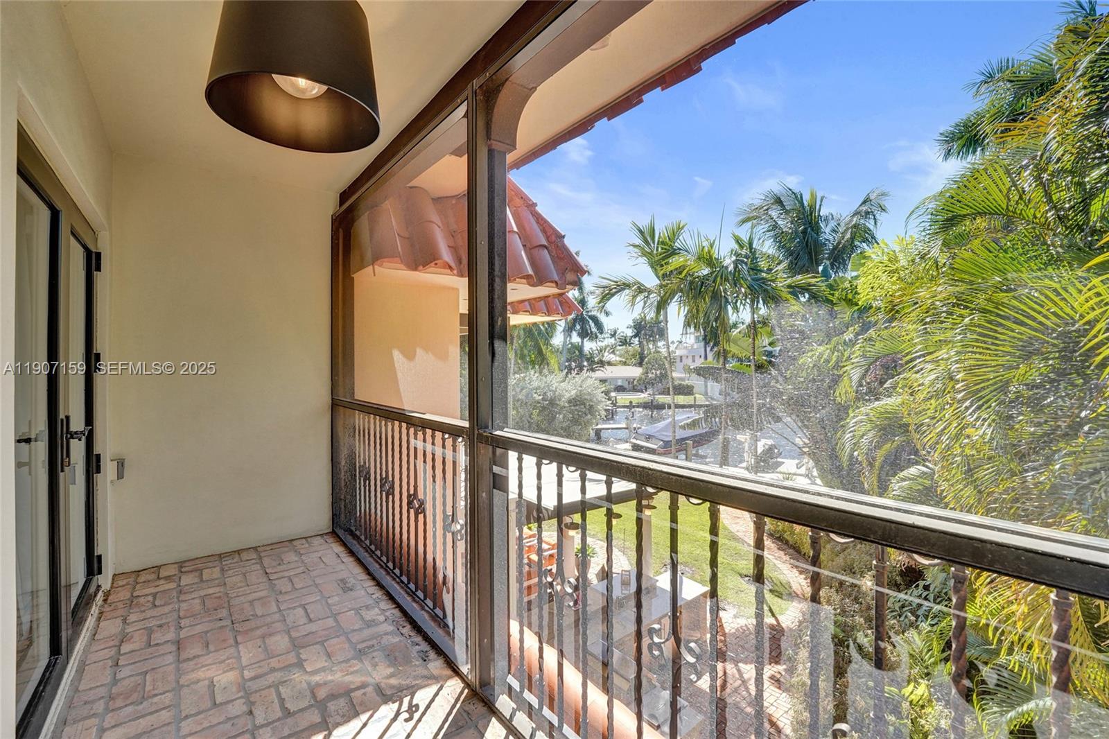 2035 NE 31st Ave Fort Lauderdale, FL 33305