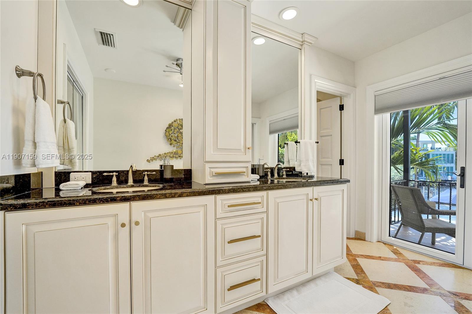 2035 NE 31st Ave Fort Lauderdale, FL 33305