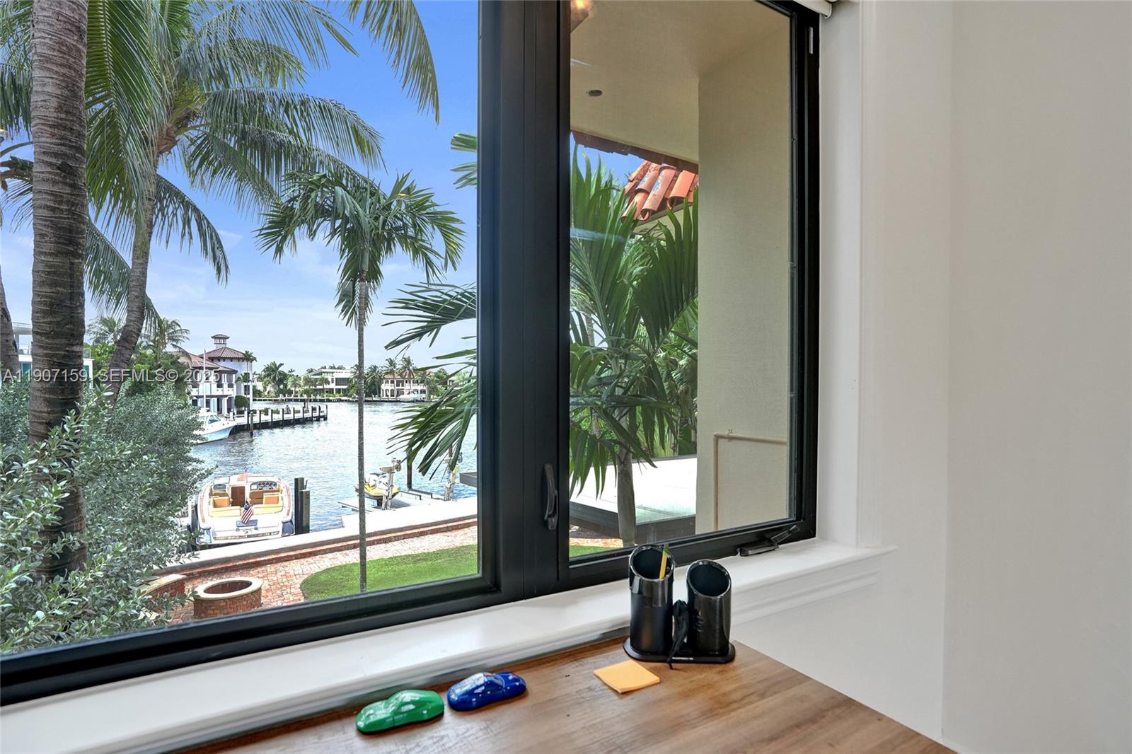 2035 NE 31st Ave Fort Lauderdale, FL 33305