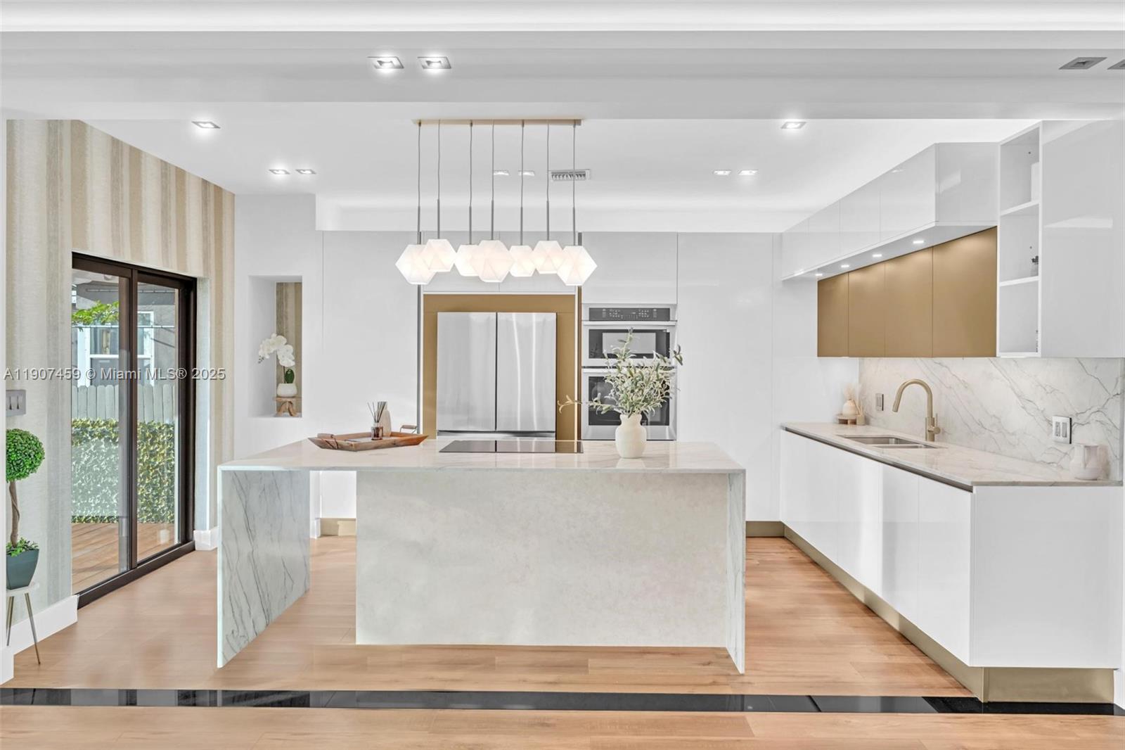 9448 Abbott Ave Surfside, FL 33154