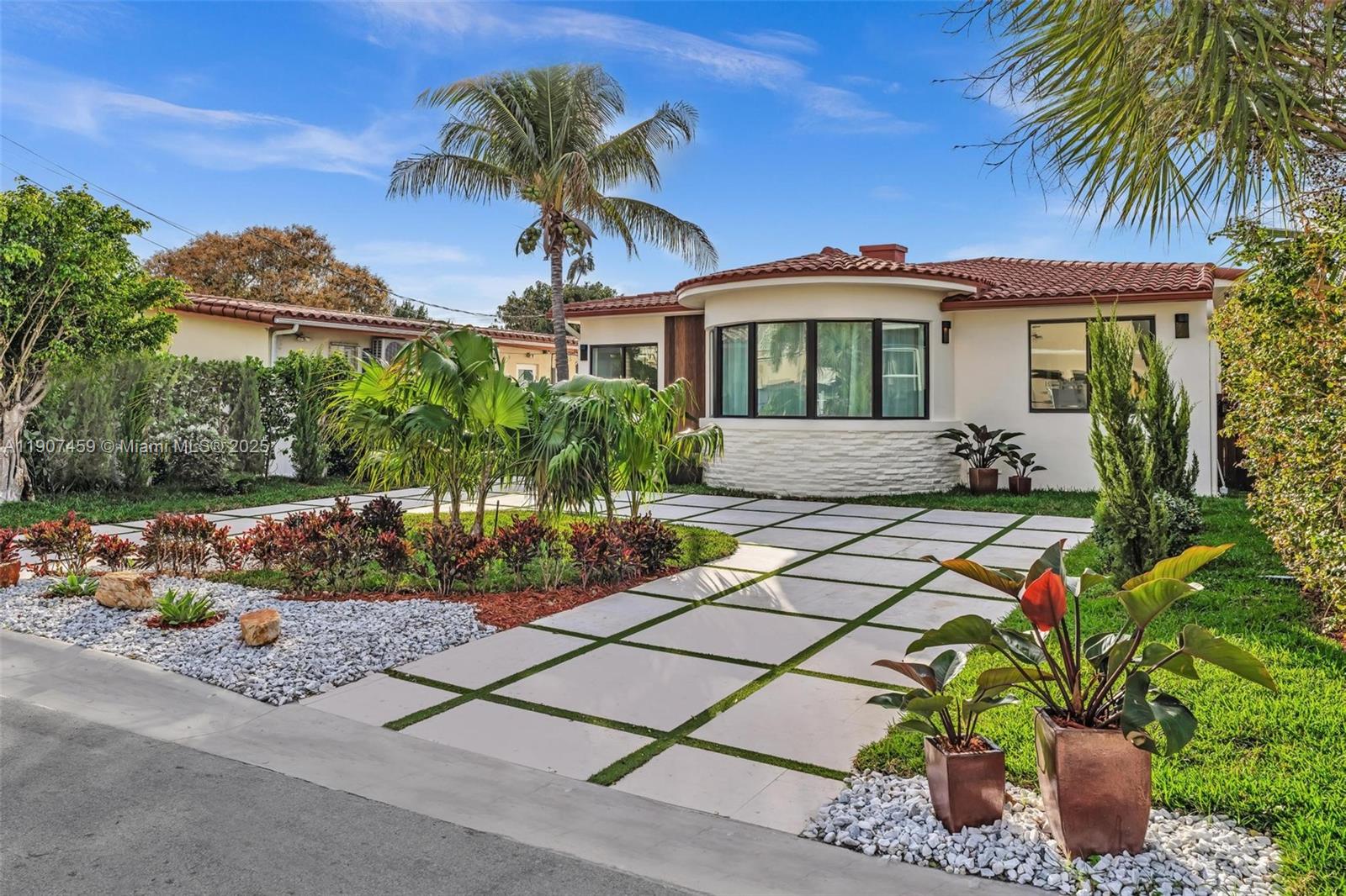 9448 Abbott Ave Surfside, FL 33154