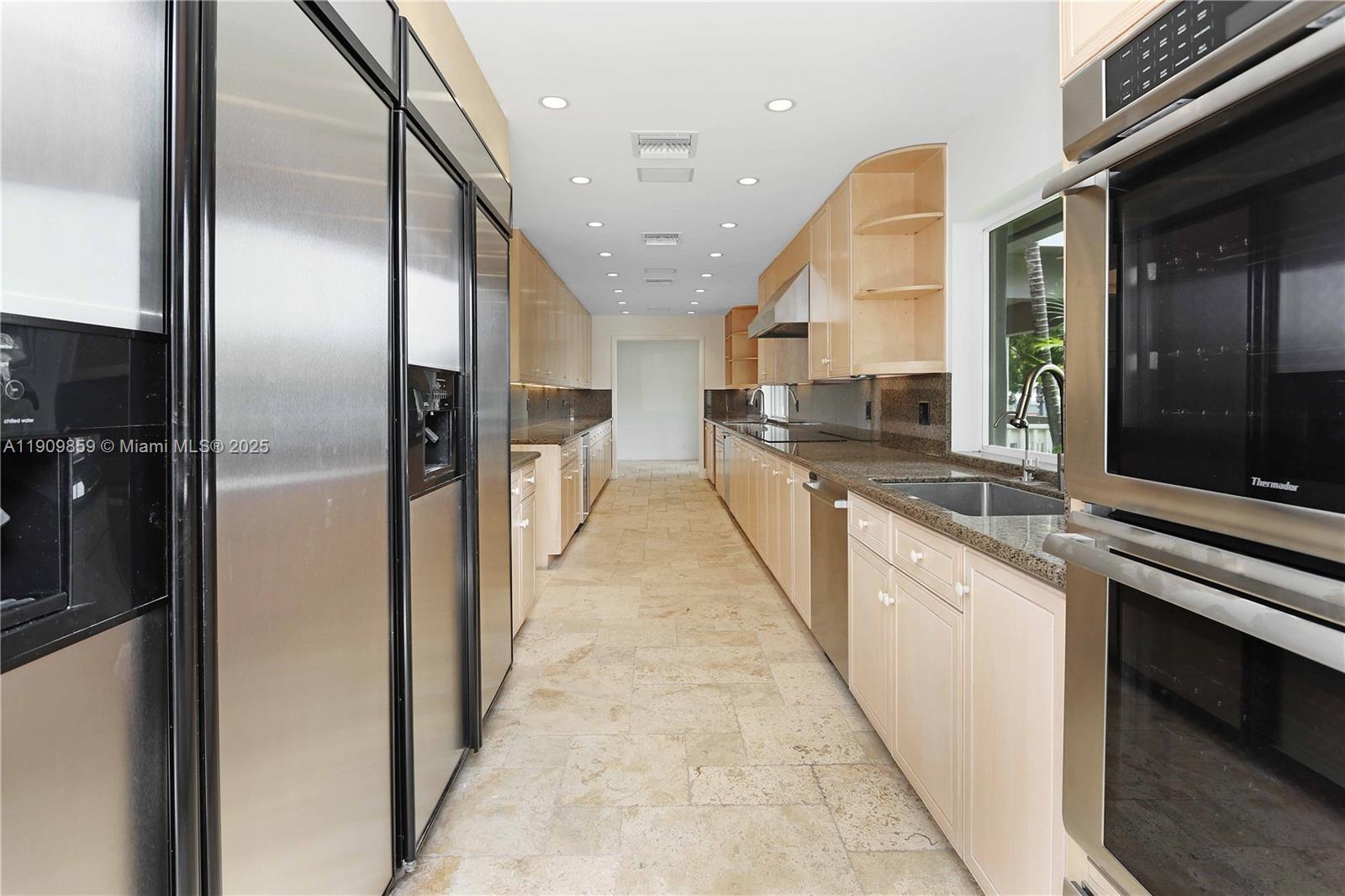 1108 Washington St Hollywood, FL 33019