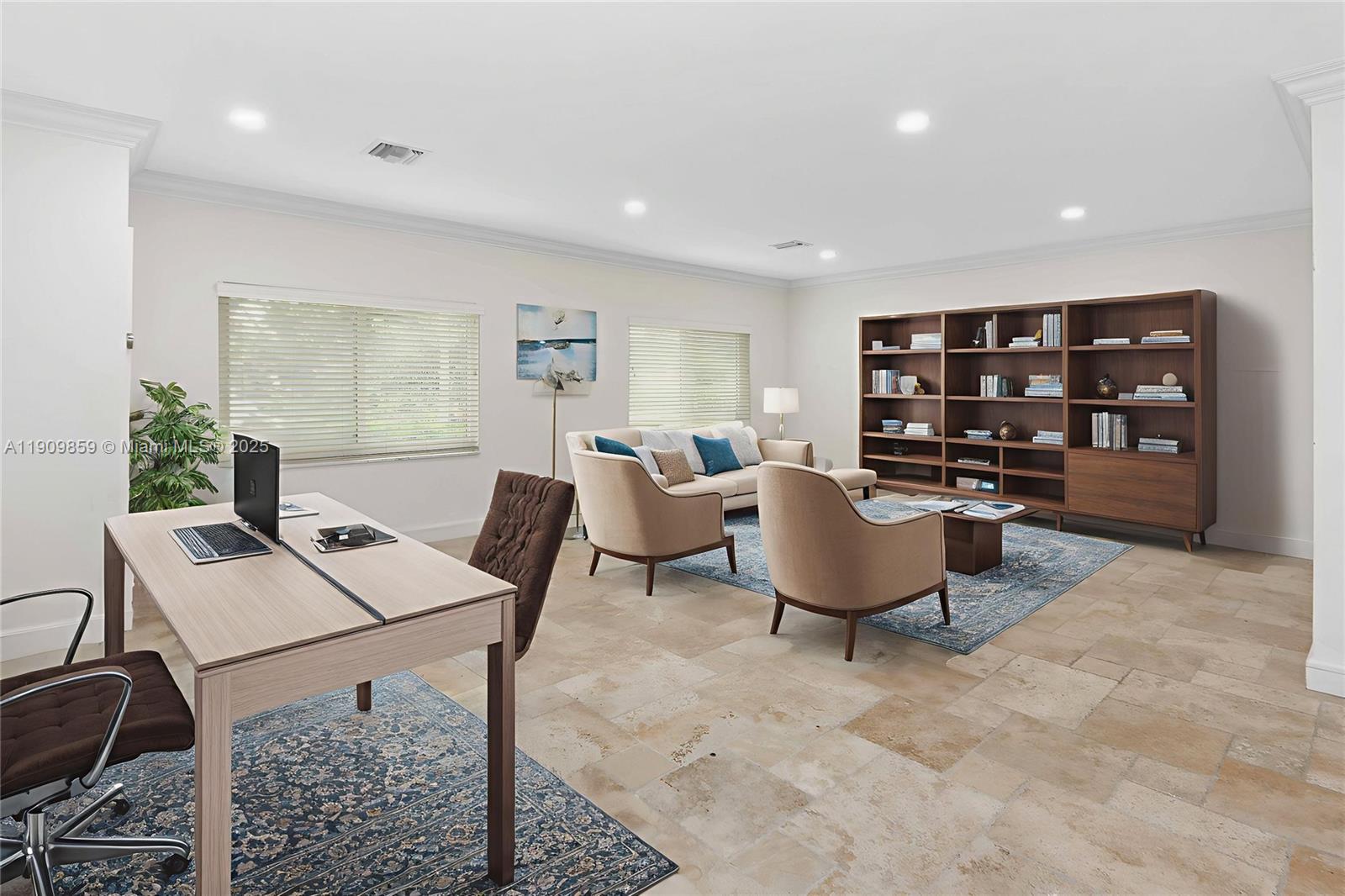 1108 Washington St Hollywood, FL 33019