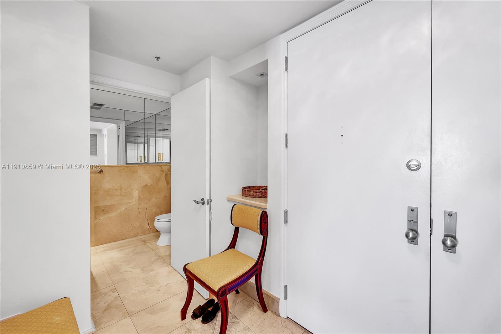 808 E Brickell Key Dr #2104 Miami, FL 33131