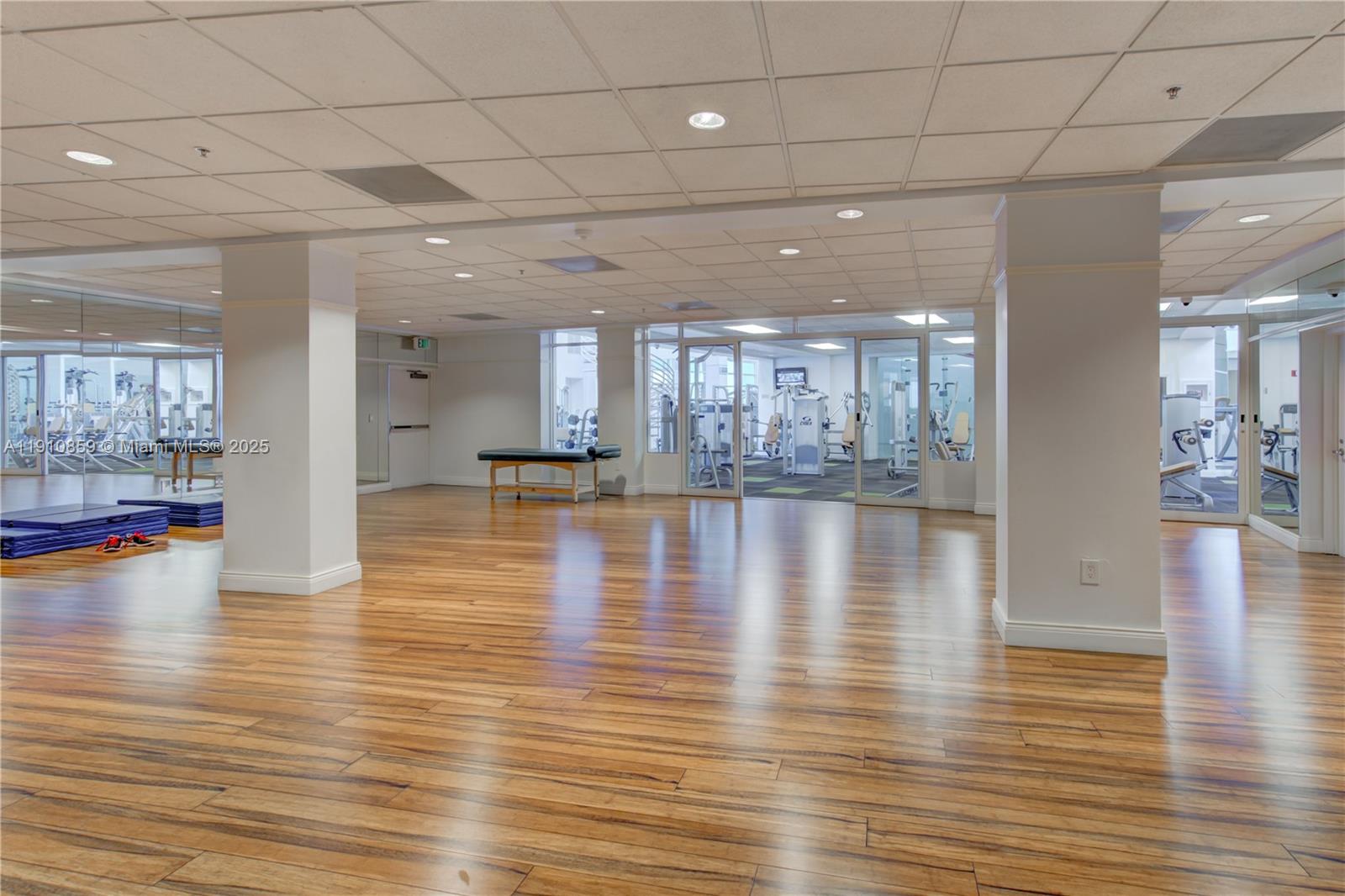 808 E Brickell Key Dr #2104 Miami, FL 33131