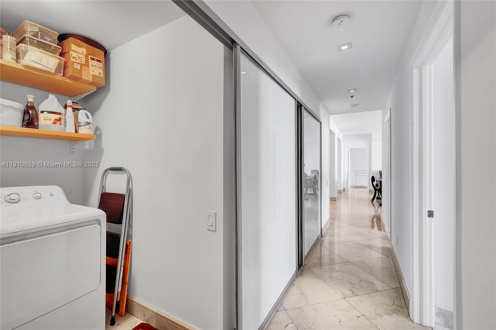 808 E Brickell Key Dr #2104 Miami, FL 33131