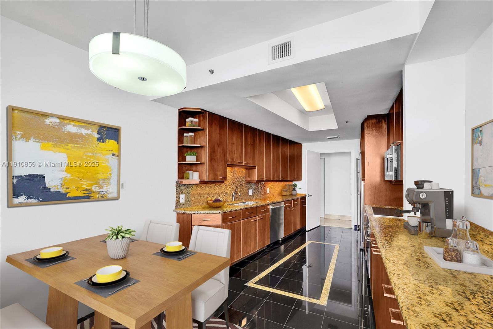 808 E Brickell Key Dr #2104 Miami, FL 33131