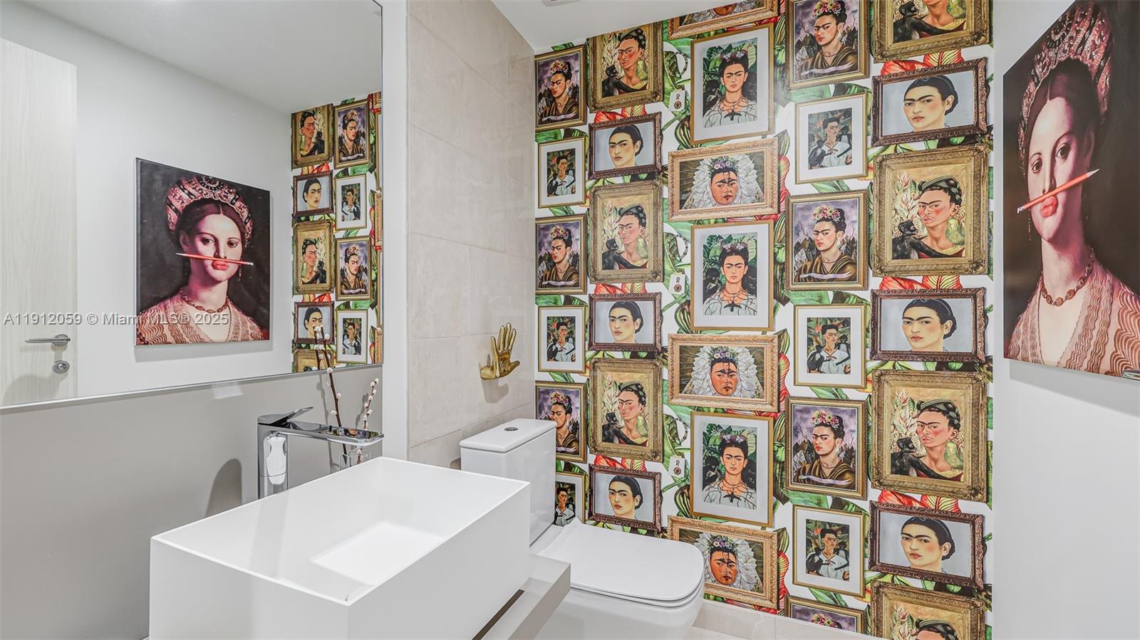 1000 Brickell Plz #3002 Miami, FL 33131