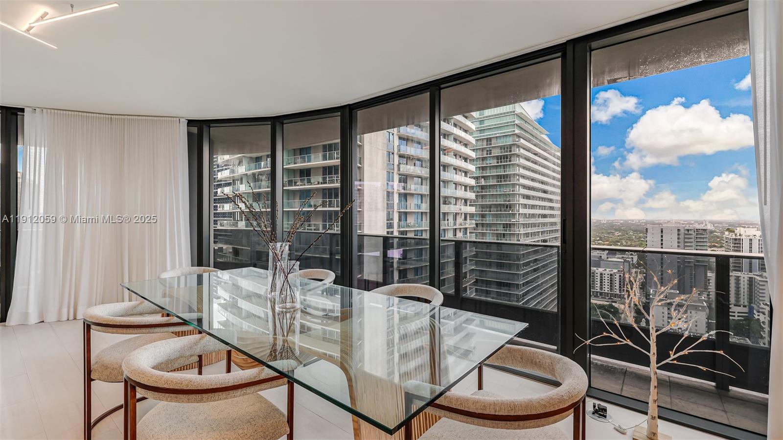 1000 Brickell Plz #3002 Miami, FL 33131