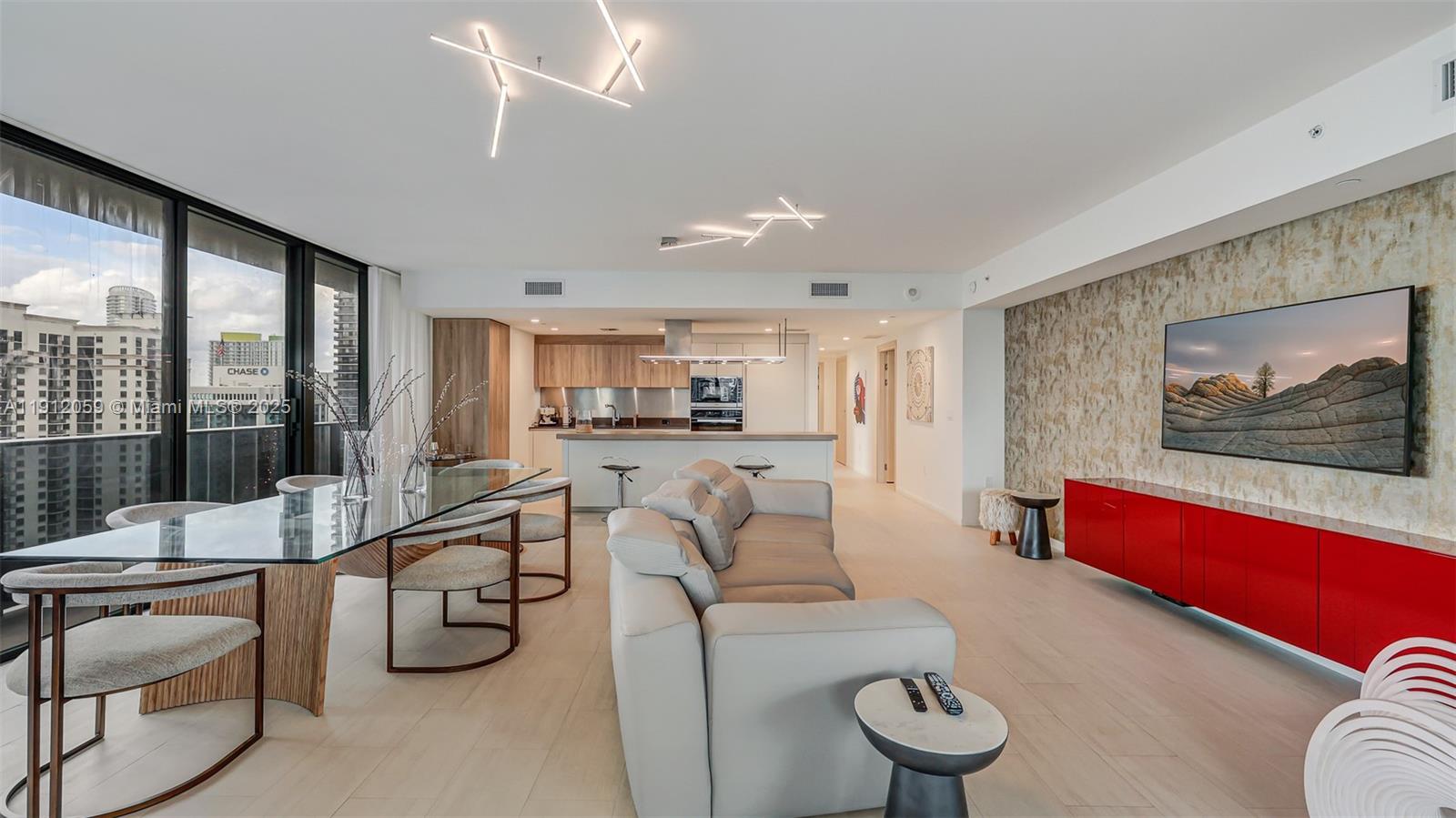 1000 Brickell Plz #3002 Miami, FL 33131