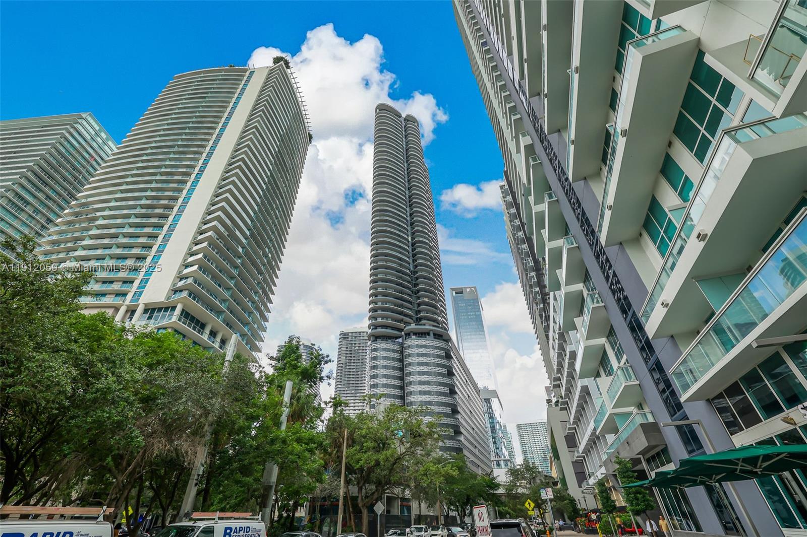 1000 Brickell Plz #3002 Miami, FL 33131