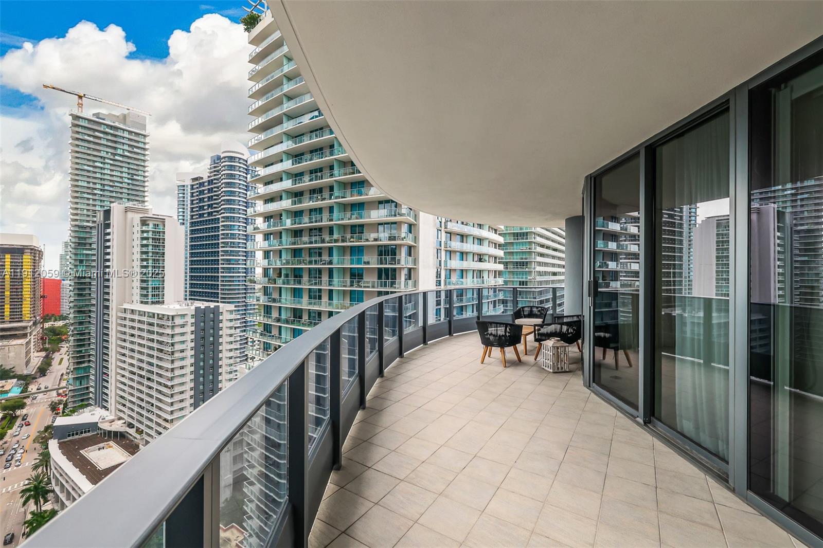 1000 Brickell Plz #3002 Miami, FL 33131