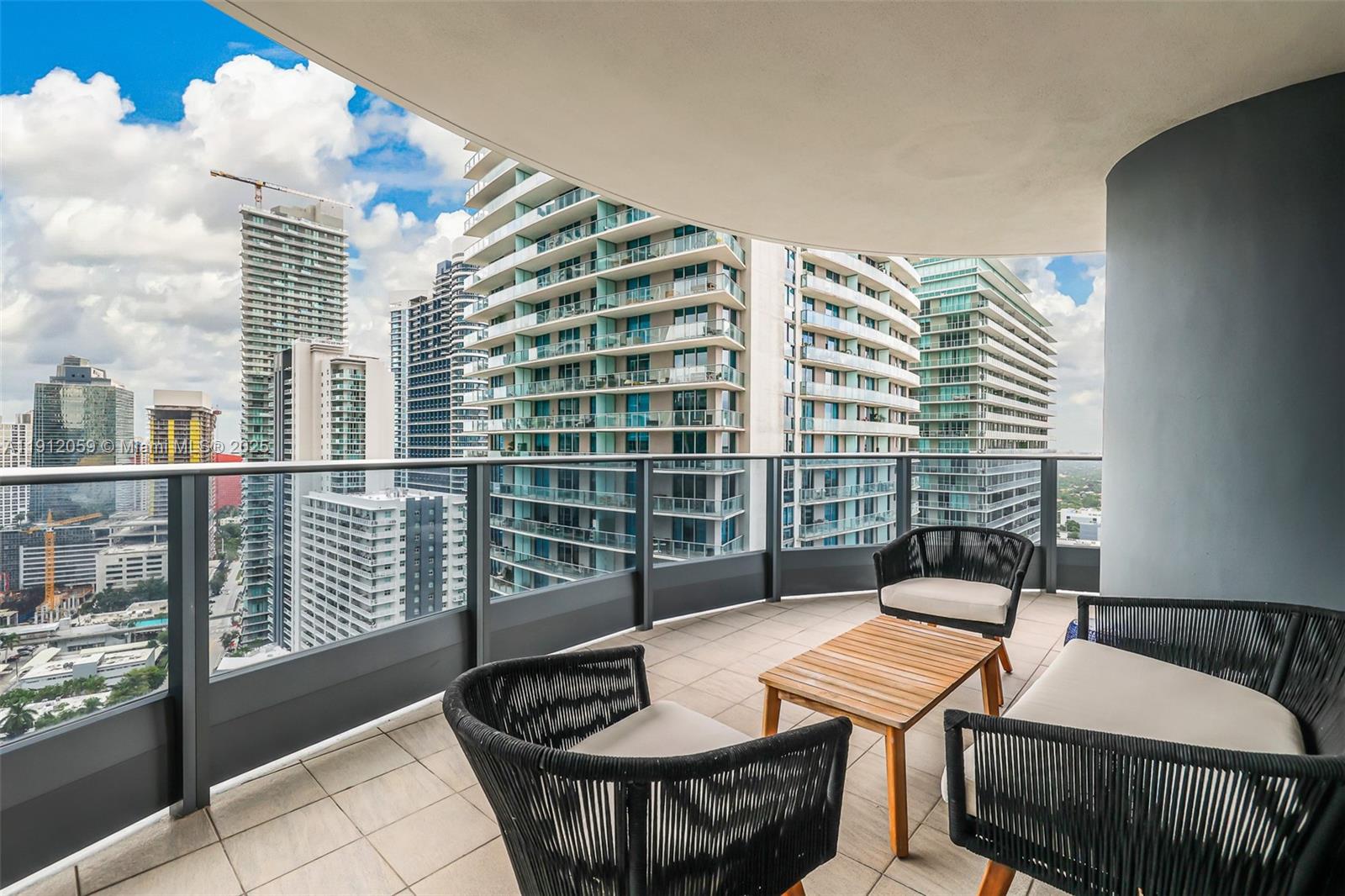 1000 Brickell Plz #3002 Miami, FL 33131