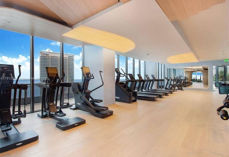 1000 Brickell Plz #3002 Miami, FL 33131