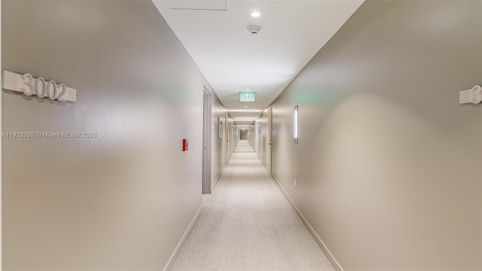 1000 Brickell Plz #3002 Miami, FL 33131