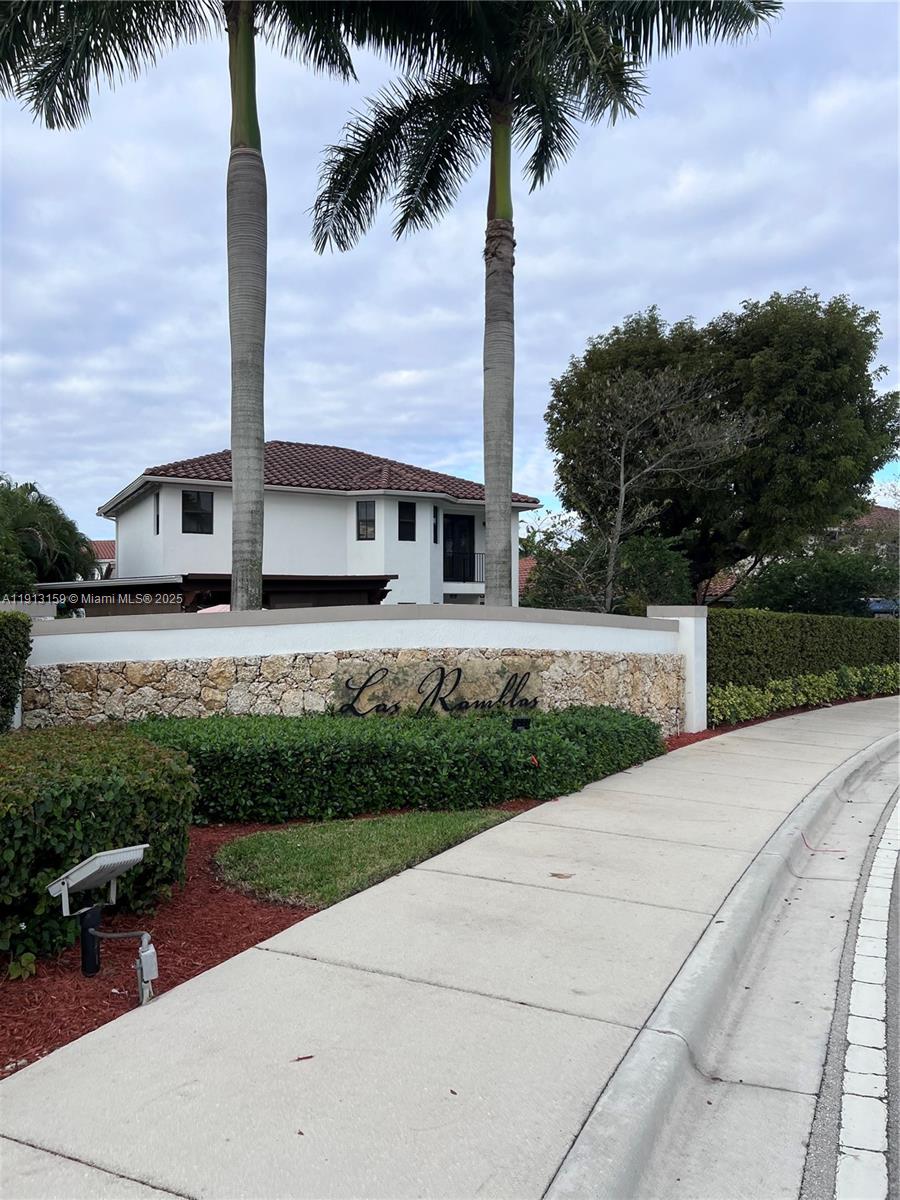 9801 NW 9th St #9801